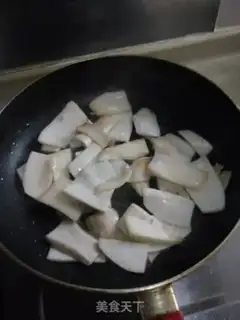 Make Black pepper bacon abalone mushroom step 2