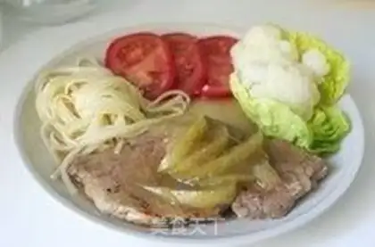 Make A pork chop with apple sauce step 7