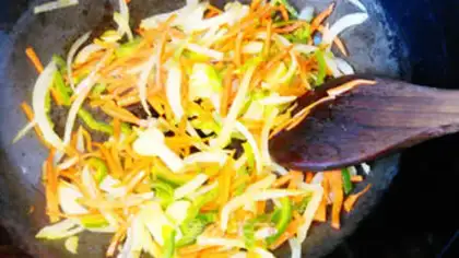 Make Hot fried rice cake step 4