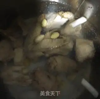 Make Chicken soup with white fruit step 3