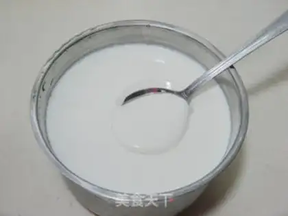 Make Pineapple yogurt shake step 1