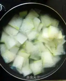 Make A nice winter melon ball soup step 3