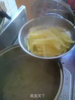 Make Homemade ketchup fries step 2
