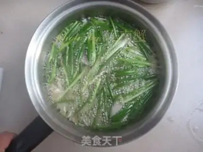 Make Onion oil step 2