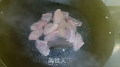 Make Spicy chicken wings step 1
