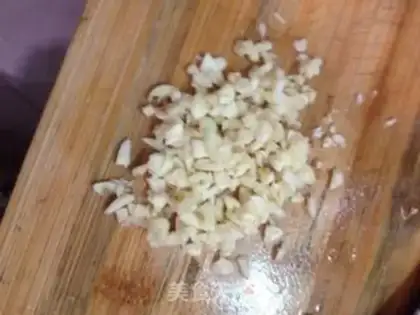 Make Bacon pins and mushrooms step 5