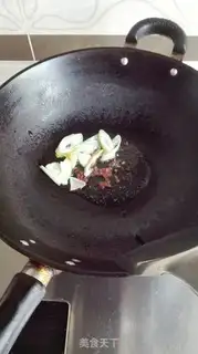 Make Scrambled with oil step 2