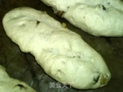 Make pecan raisin bread step 21