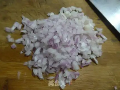 Make Onion pork pot sticker step 1