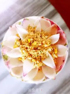 Make Lotus eggs and fried rice step 7