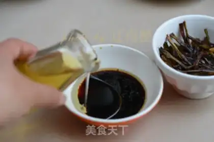 Make Onion noodles step 2