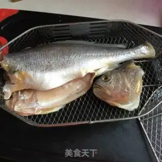 Make Roasted yellowfish step 1
