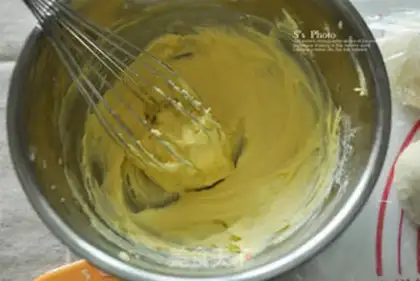 Make Homemade pineapple bun step 4