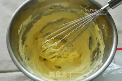 Make Homemade pineapple bun step 6