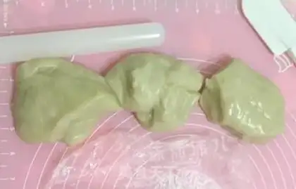 Make Seven-coloured donkey rolls step 5