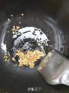 Make Garlic fan gill mushrooms step 3