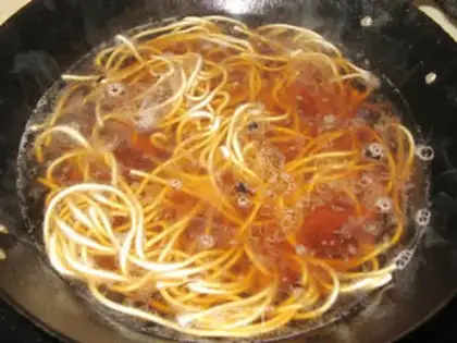 Make Spinach hot noodles step 9