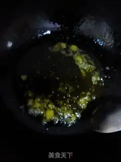 Make Red burning pig spine step 3