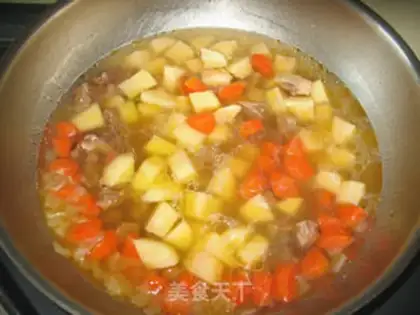 Make Curry beef potatoes step 7