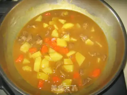 Make Curry beef potatoes step 9