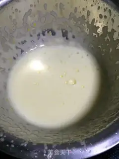 Make Homemade strawberry sauce ice cream step 2