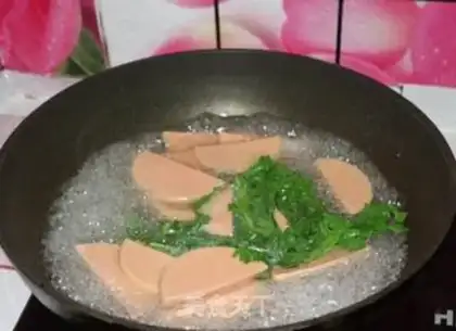 Make Ham intestinal artemisinin soup step 4