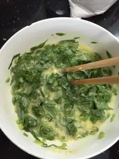 Make Eggs and vegetables step 4