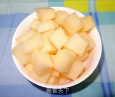 Make Yogurt fruit salad step 1