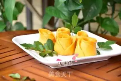 Make Pumpkin rose buns step 16