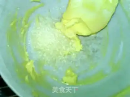 Make Banana taffy doughnuts step 4