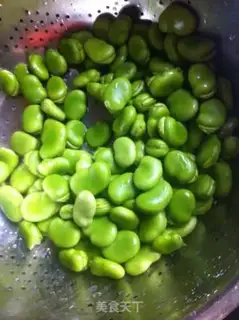 Make Bean petals step 2