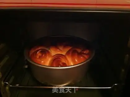 Make Rose bread step 11