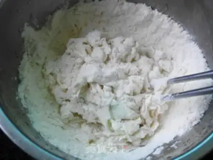 Make BBQ CHICKEN WALNUT PIZZA step 1