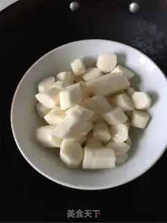 Make Strawberry Mountain Mock step 1