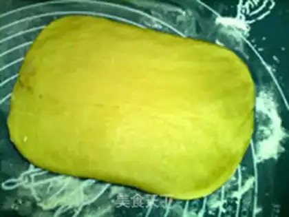 Make Banana taffy doughnuts step 24