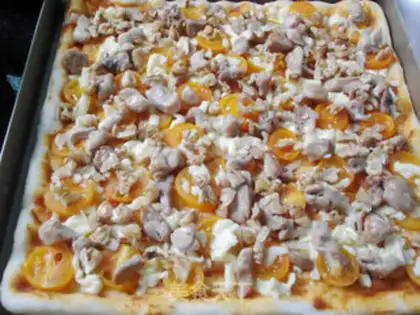 Make BBQ CHICKEN WALNUT PIZZA step 12