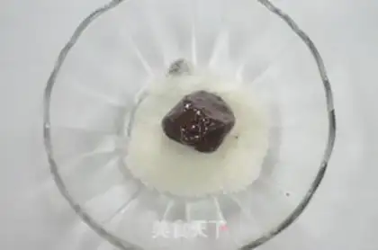 Make Chocolate banana coconut ball step 4