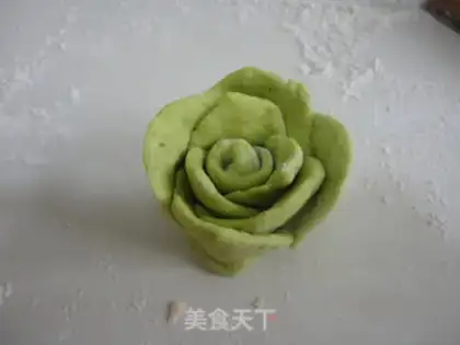 Make Rose bells step 9