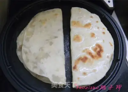 Make Cheeky hands tore pork buns step 9