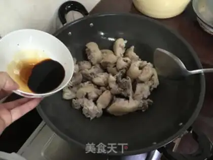 Make Peanut mushroom pig hoof step 9