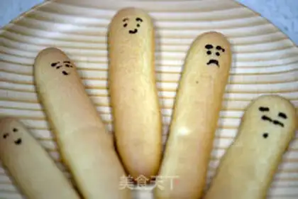 Make Finger crackers step 9