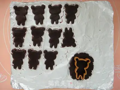 Make Easy bear crackers step 7
