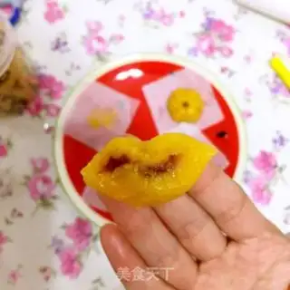 Make SOFT Q FOR PUMPKIN PIE step 11
