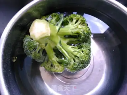 Make The broccoli step 0