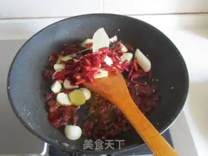 Make Spicy chicken wings pan step 6