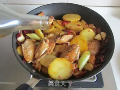 Make Spicy chicken wings pan step 8