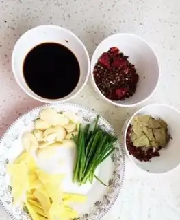 Make Spicy lobster step 1