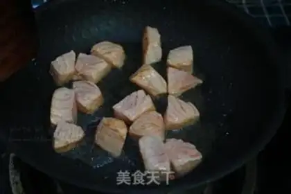 Make Fried salmon with butter step 3