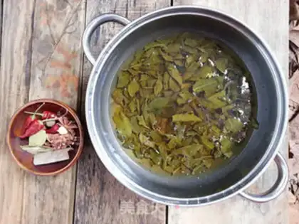 Make Five spicy tea eggs step 5