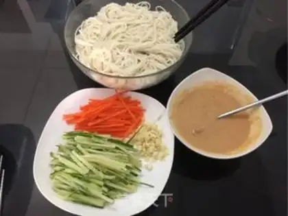Make Soy sauce and cold noodles step 7